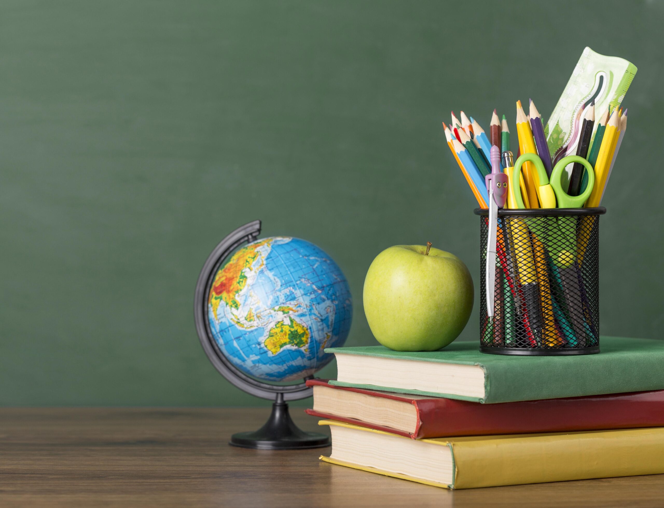 education-day-arrangement-table-with-copy-space
